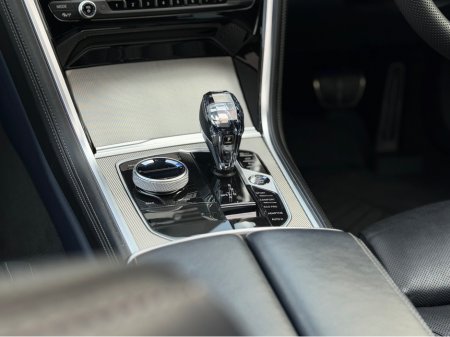2020 BMW 8 Series - thumbnail 38