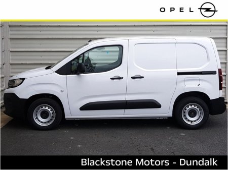2024 Opel Combo Komfort €27,495