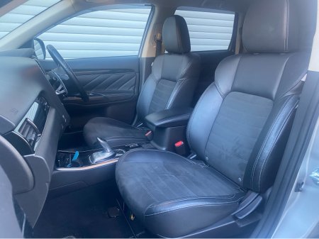 2019 Mitsubishi Outlander Outlander INTENSE PHEV AUTO @Waltons Garage Ranelagh €23,450 thumbnail