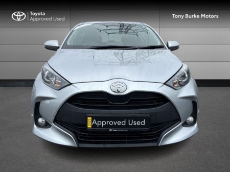 2025 Toyota Yaris - Save EUR 4,000 - Luna - 1.5 Hybrid - Automatic - EUR 180 Tax // Remote Central Locking // Front Electric Windows // Rear Electric Windows // Finger Tip Stereo Controls // Air Conditioned €26,435