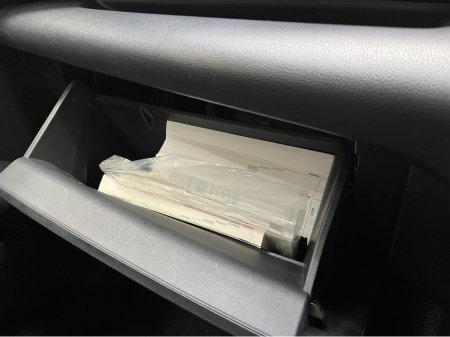 2021 Toyota Yaris - thumbnail 14