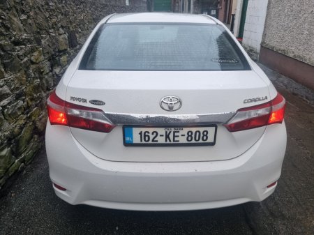2016 Toyota Corolla D-4D 90 (1.4) Luna €8,799 thumbnail