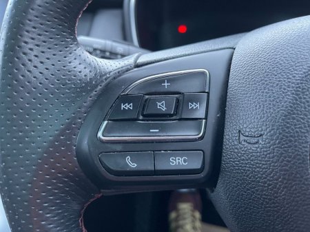 2023 MG HS 1.5 T-GDI Exclusive SUV 5dr Petrol Manual Euro 6 (s/s) (162 ps) thumbnail