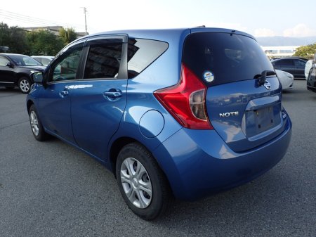 2015 Nissan Note - thumbnail 3