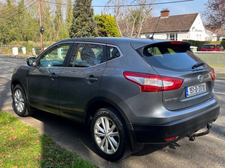 2015 Nissan Qashqai - thumbnail 12