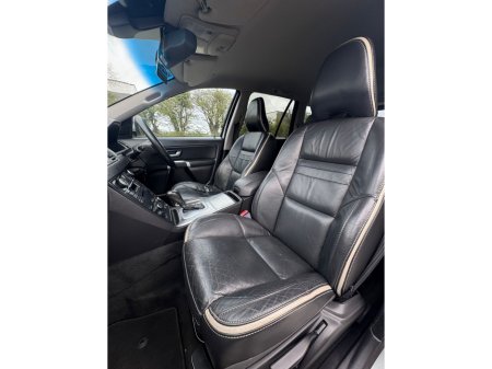 2011 Volvo XC90 - thumbnail 20