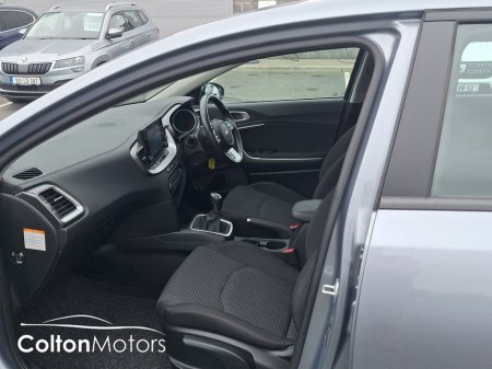 2022 Kia Ceed K2 1.6 Diesel €21,995