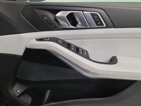 2023 BMW X5 - thumbnail 23