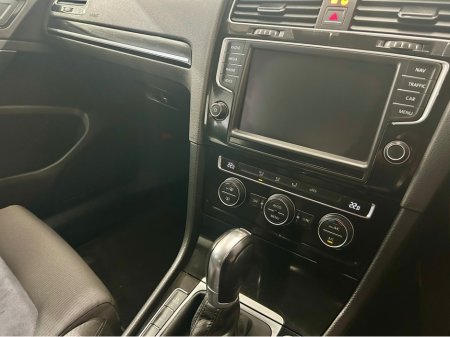 2016 Volkswagen Golf 1.4 Highline €15,950