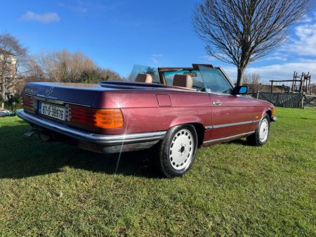 1987 Mercedes-Benz SL Class 420SL ONLINE AUCTION €8,000 thumbnail