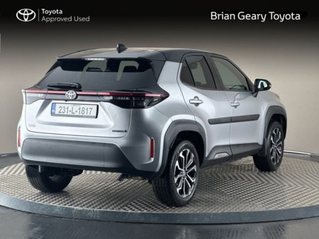 2023 Toyota Yaris Cross  €28,450