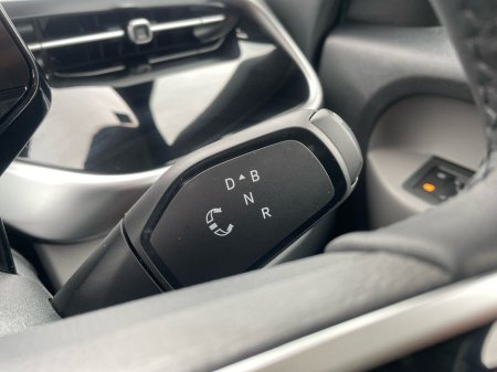 2025 Volkswagen ID.Buzz ID.BUZZ STYLE 86KWH 280BHP LWB €66,975 thumbnail