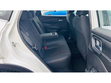 2023 Nissan Qashqai REVERSE CAMERA + REAR PARK SENSORS €27,995