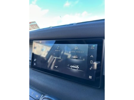 2022 Land Rover Defender - thumbnail 23