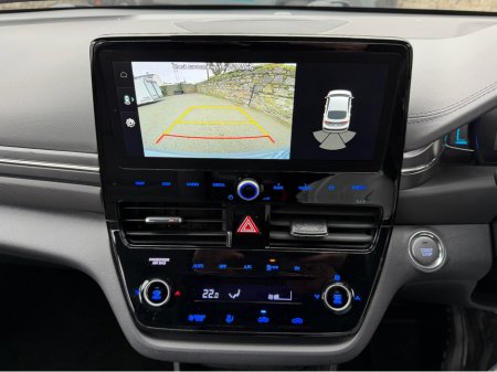 2022 Hyundai Ioniq PREMIUM EV//LOW MILEAGE//HYUNDAI SERVICE HISTORY//SIMI AND AA DEALER €15,900 thumbnail