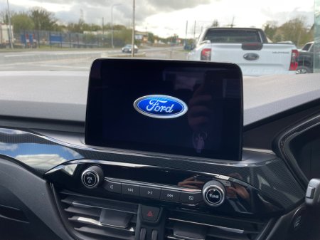 2022 Ford Kuga - thumbnail 12