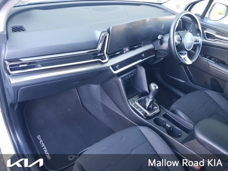 2022 Kia Sportage - thumbnail 8