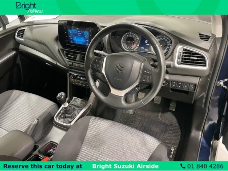 2024 Suzuki SX4 S-Cross Motion 1.4 Manual Hybrid (now with up to a 10 year warranty) €27,925 thumbnail