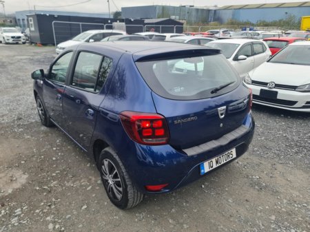 2017 Dacia Sandero - thumbnail 6