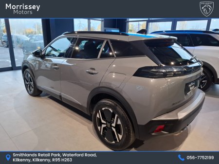 2024 Peugeot 2008 ALLURE 1.2 100 €28,950 thumbnail