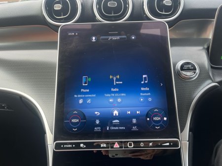 2023 Mercedes-Benz GLC Class - thumbnail 18