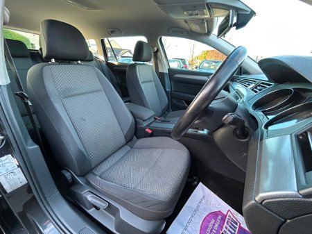 2020 Volkswagen Passat - thumbnail 12