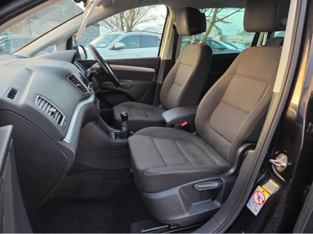 2017 Volkswagen Sharan TDI SE BLUEMOTION 150PS 5DR 2.0 7SEATS €19,950 thumbnail