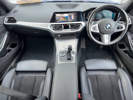 2020 BMW 3 Series 330e M-SPORT COMPETITION 2.0 HYBRID * HUGE SPEC * // VERY LOW MILEAGE // HEADS-UP DISPLAY // APPLE CARPLAY/BLUETOOTH MUSIC €34,900 thumbnail