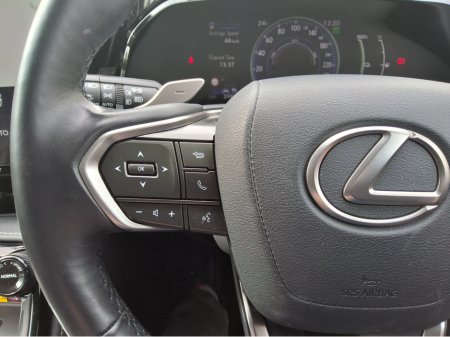 2023 Lexus NX 450 h+ - thumbnail 17