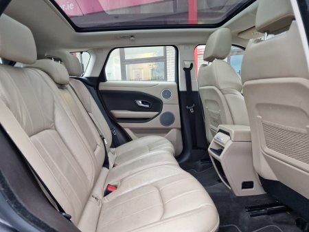 2019 Land Rover Range Rover Evoque EVO TD4 SPECIAL EDITION AU €24,900 thumbnail