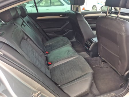 2015 Volkswagen Passat - thumbnail 5