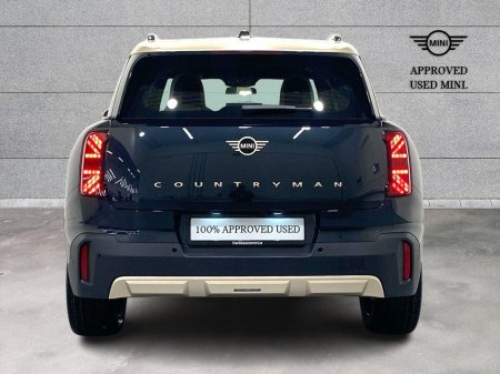 2025 MINI Countryman C €44,950 thumbnail