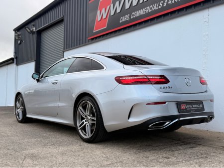 2021 Mercedes-Benz E Class - thumbnail 7