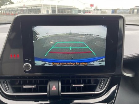 2022 Toyota C-HR - thumbnail 13