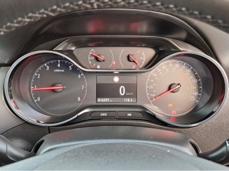 2022 Opel Crossland ULTIMATE 1.2TURBO 130BHP **LEATHER/SUEDE INTERIOR** €19,950 thumbnail