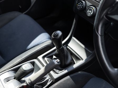 2015 Subaru XV - thumbnail 15