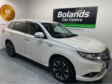 2017 Mitsubishi Outlander (Very Low Kms) HYBRID 2.0 PHEV AUTOMATIC 5DR MODEL  www.bolandscarcentre.ie €18,900