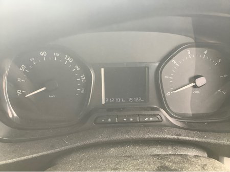 2020 Toyota Proace - thumbnail 2