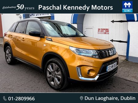 2023 Suzuki Vitara SZT HYBRID  1.4 BOOSTERJET ,UP TO 8 YEARS WARRANTY , REVERSING CAMERA , TOUCH SCREEN