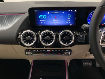 2026 Mercedes-Benz EQA - thumbnail 11