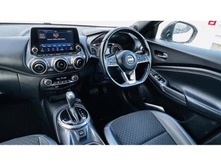 2023 Nissan Juke AUTOMATIC HYBRID REAR CAMERA AND FRONT & REAR PARK SESNORS €25,995 thumbnail