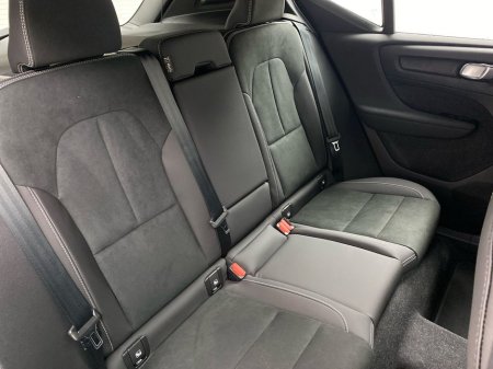 2026 Volvo EX40 - thumbnail 17