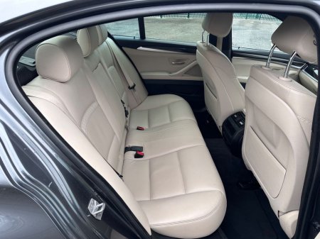 2015 BMW 5 Series - thumbnail 15