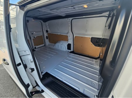 2025 Citroen Dispatch LWB Dispatch €32,500