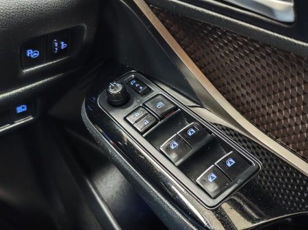 2018 Toyota C-HR 1.8 Excel CVT Automatic, Reversing camera €18,695 thumbnail