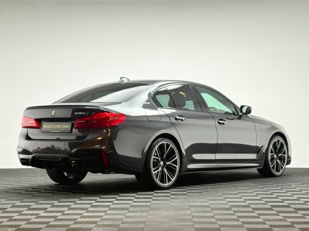 2018 BMW 5 Series 530E M SPORT €26,990 thumbnail