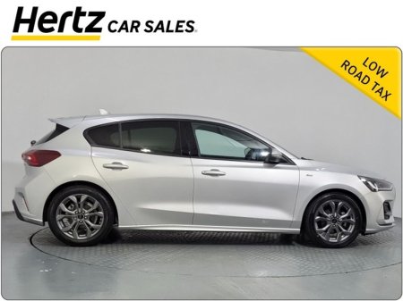 2024 Ford Focus - thumbnail 3