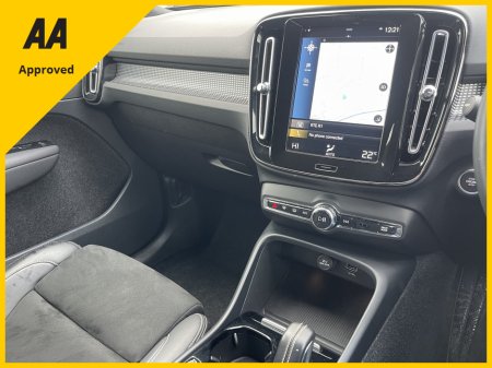 2021 Volvo XC40 R-DESIGN T4 RECHARGE FREE DELIVERY €32,750