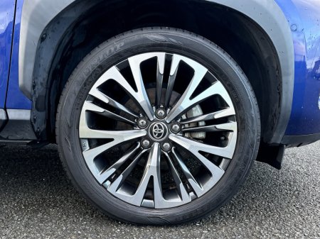 2021 Toyota Yaris Cross 1.5L Petrol Hybrid Automatic €25,950 thumbnail