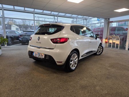2019 Renault Clio - thumbnail 8